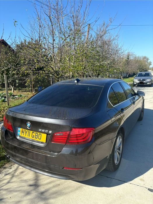 Dezmembrez Bmw F10 2011 2.0diesel 184 de cai