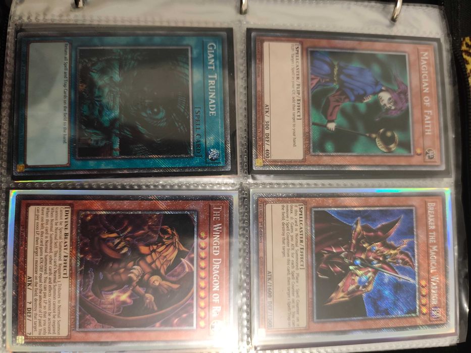 Продавам Yu-Gi-Oh карти