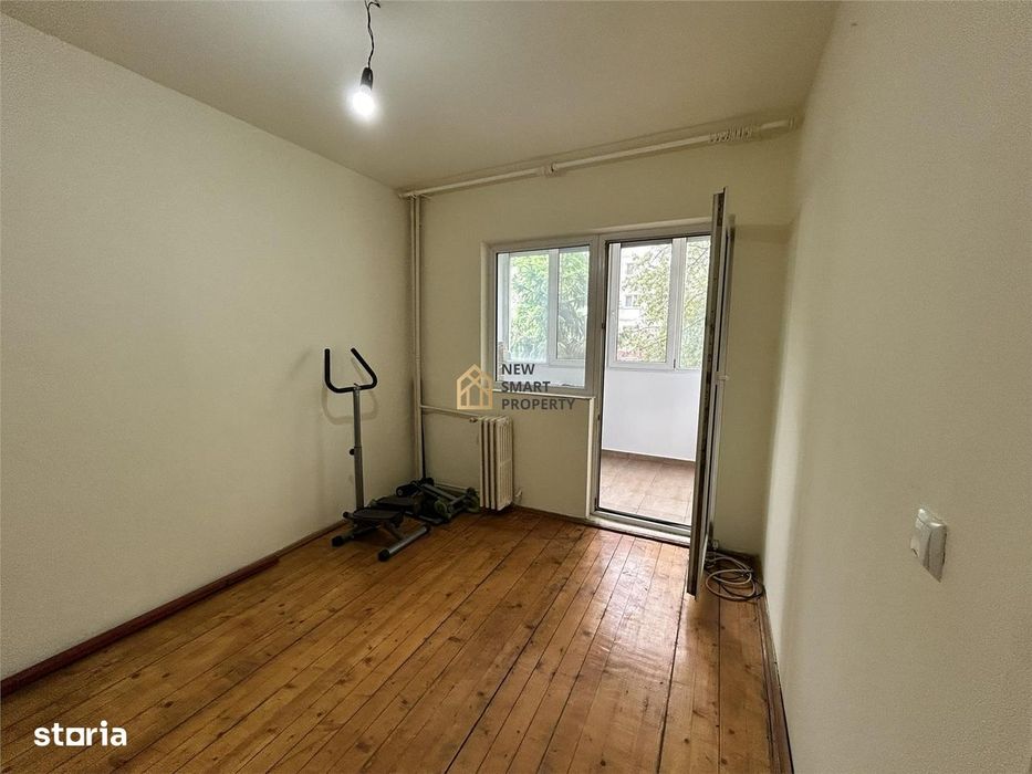 De vanzare apartament 3 camere Nufarul, etaj 1