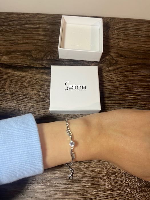 Чисто нова гривна Selina