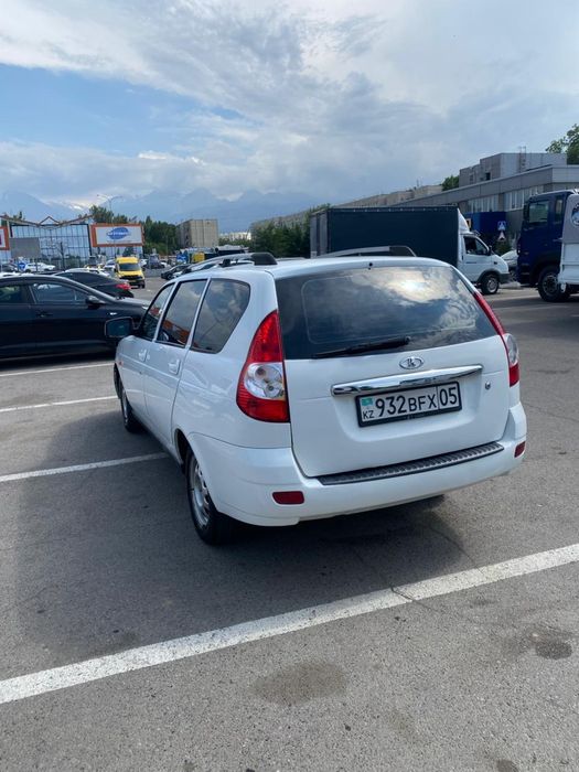 Продам Приору 2 2014пол люкс
