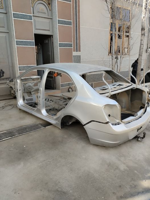 Кобалт кузоф сотилади