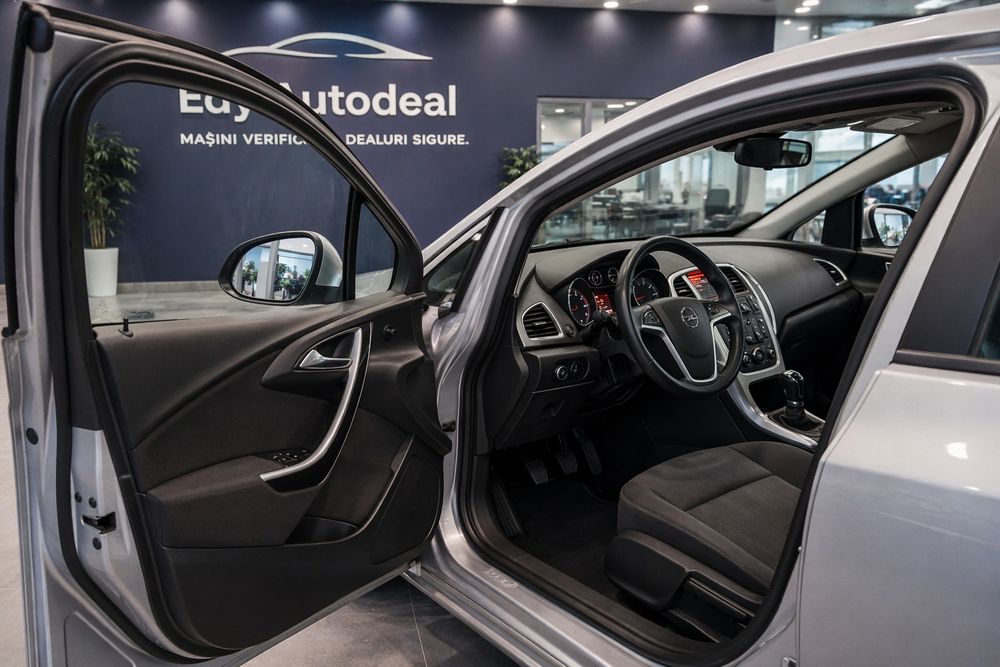 OPEL Astra 2014 — imagine 5
