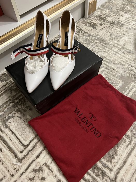 Женская обувь