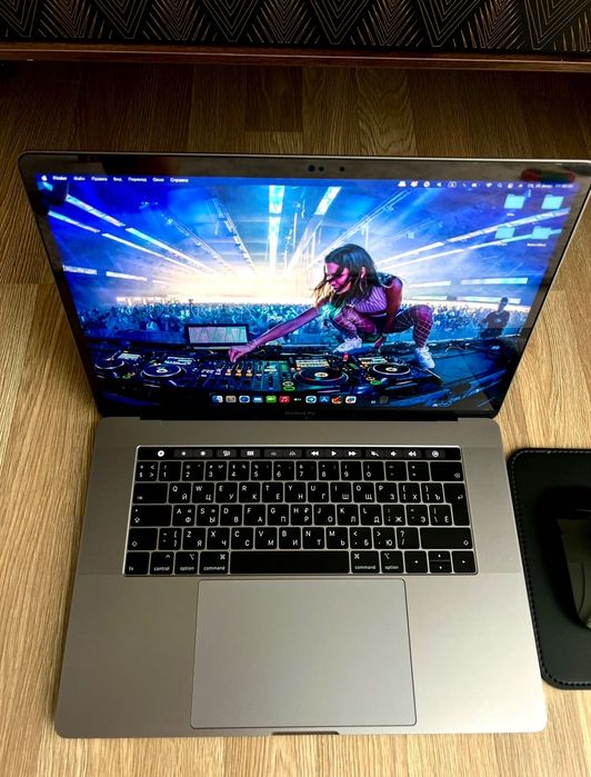 MacBook Pro 15 - inch 2018