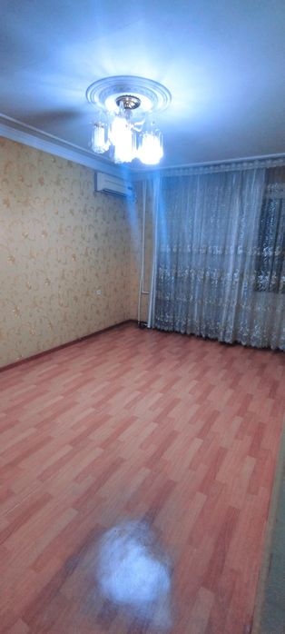 Юнусабад-11, 4/1/4, балкон 1,5х6