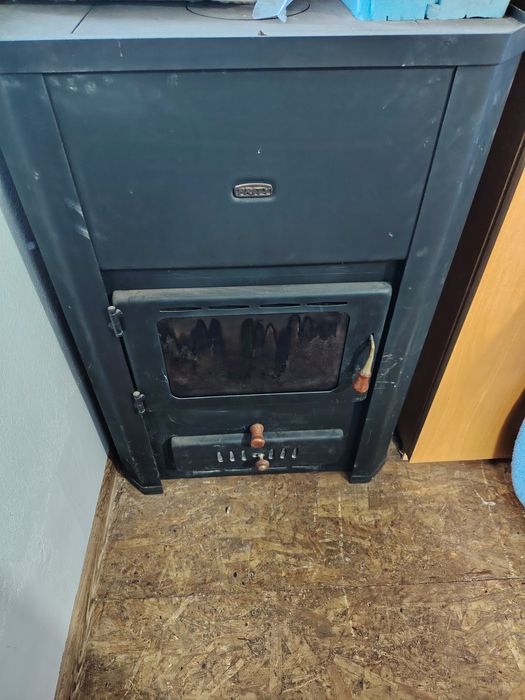 Камина Прити с водна риза 23