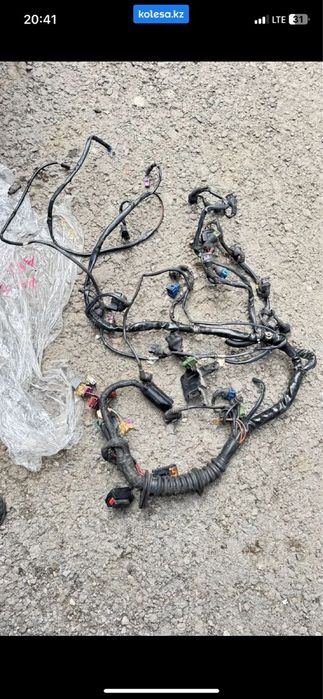 Коса под капот Ауди