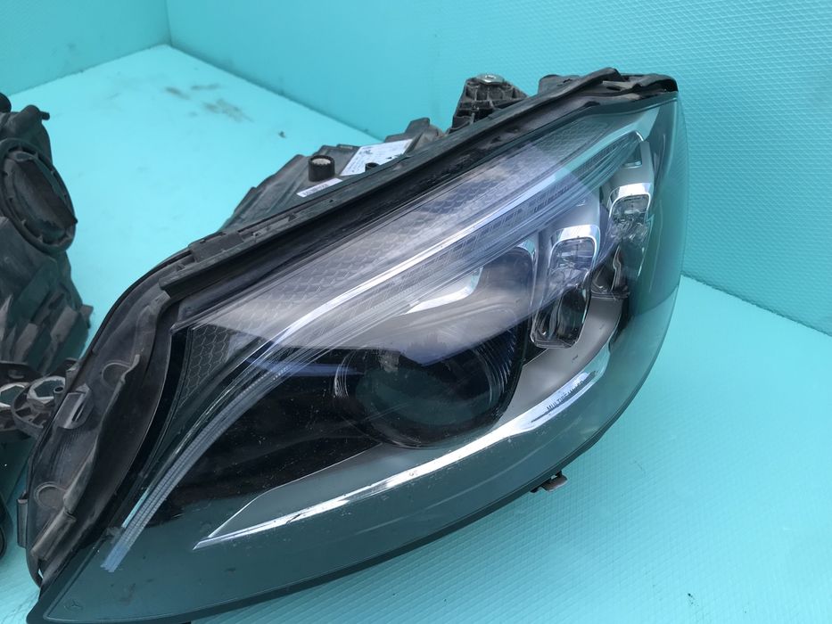 Фарове Мерцедес / Mercedes W205 2018г