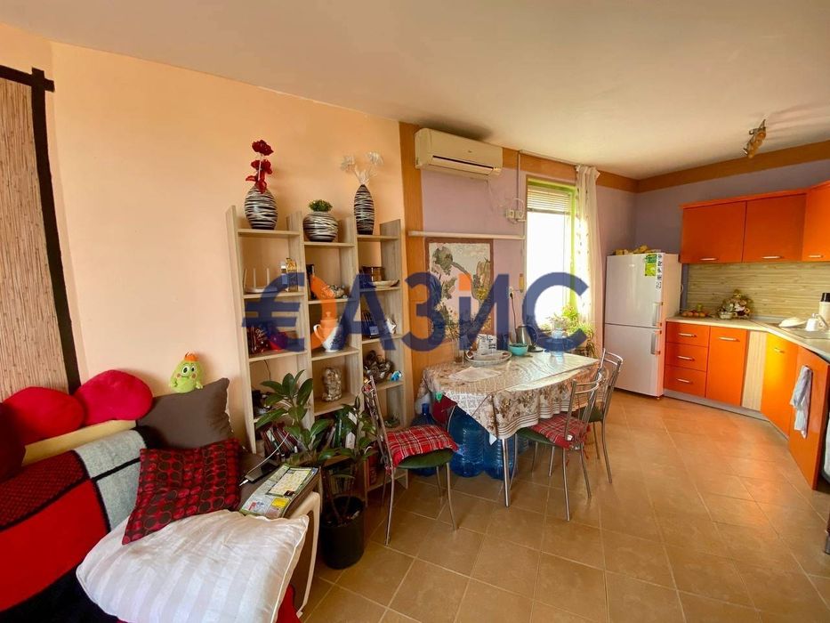 Продава се Двустаен апартамент в с. Кошарица, Област Бургас - 54 кв.м за 567 €/кв.м - Снимка #1