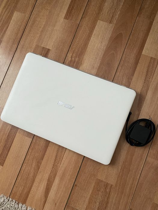 Продается ноутбук ASUS F751S