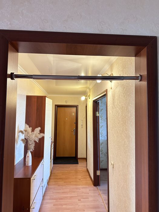 Турник распорный.