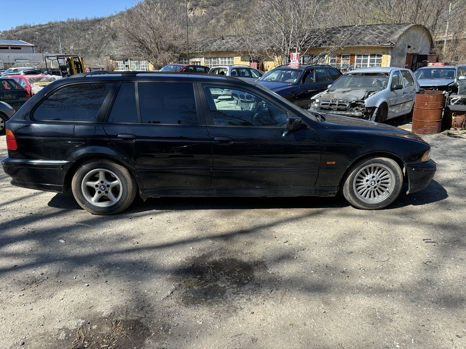 БМВ Е39 530д 520 бензин на части.