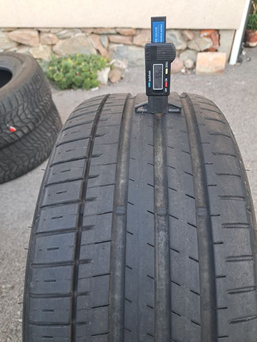 2бр. 235/40/18 Falken Azenis FK510 летни гуми