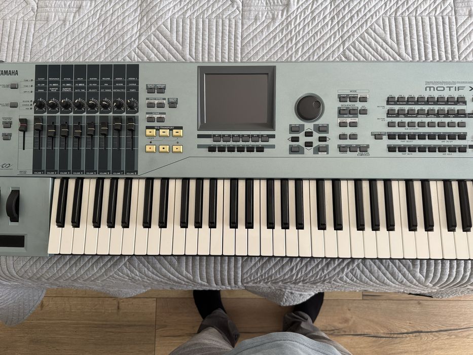 Синтезатор yamaha motif xs6