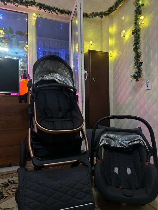 Коляска детская с автокреслом