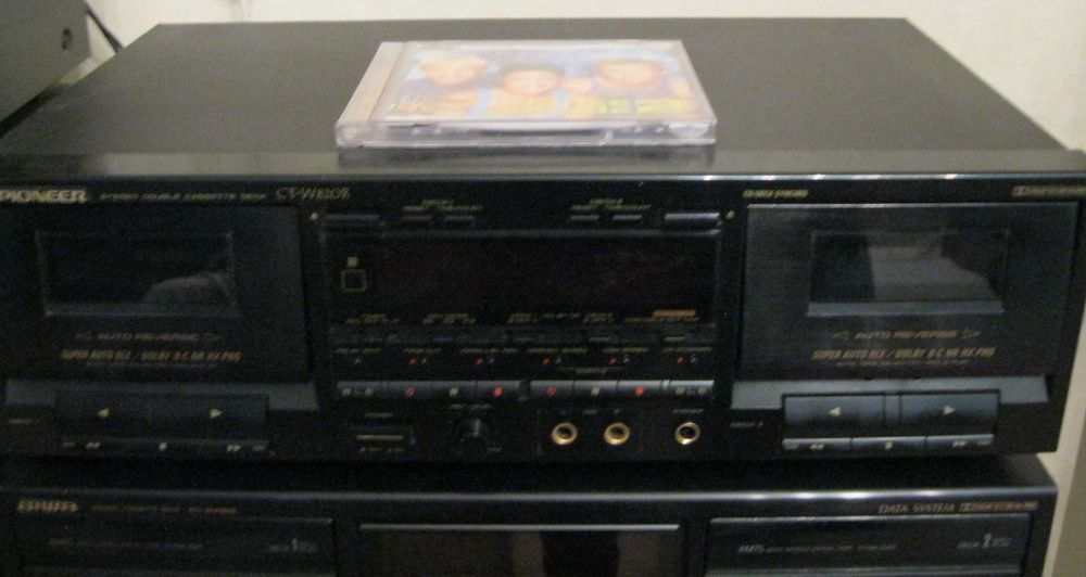 Pioneer stereo double cassete deck CT - W820R