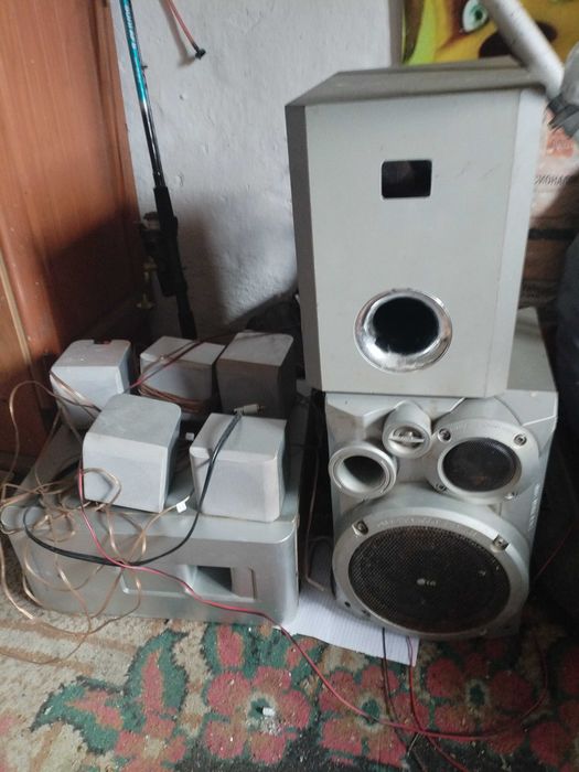 Продам акустическую систему