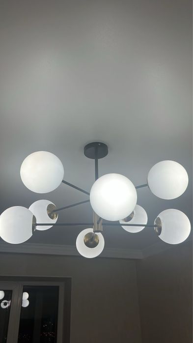 Установка люстр качественно