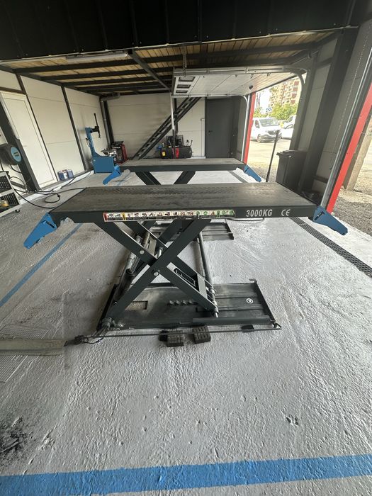 Foarfeca elevator perfect functională !!!