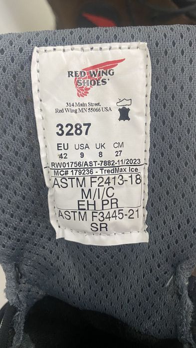 Продам спец. Обувь