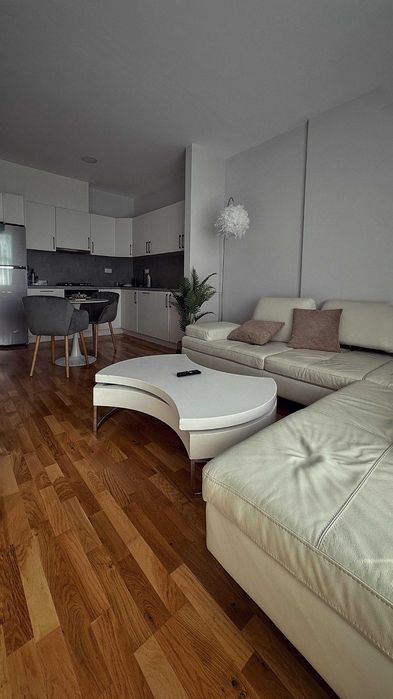 Apartament 2 camere inchiriere Escape Residence