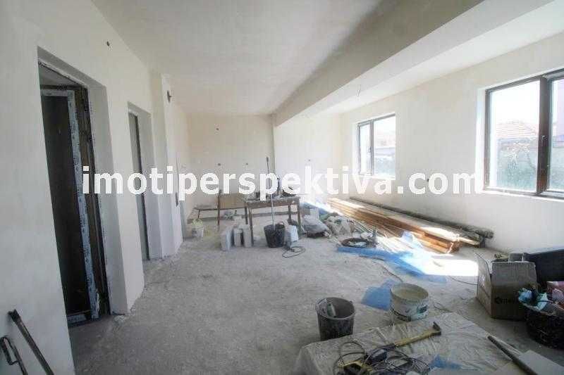 Продава се Къща в с. Войводиново, Област Пловдив - 390 кв.м за 426 €/кв.м - Снимка #2