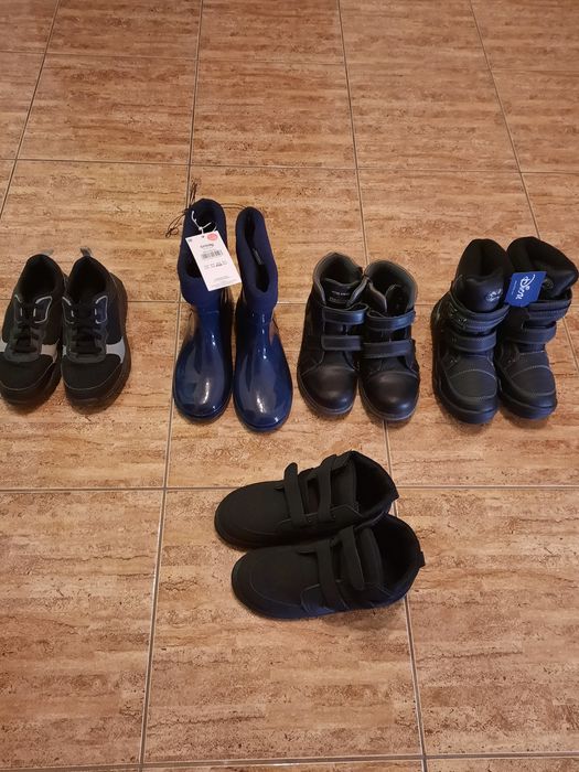 Lot încălțăminte măsură 36, majoritatea noi