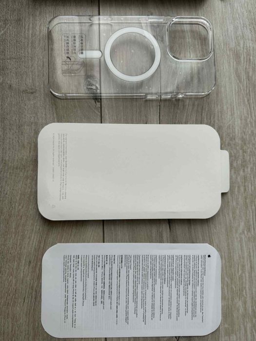 Husa Iphone 16 PROMAX,magsafe, transparenta, clearcase, noua,la cutie!