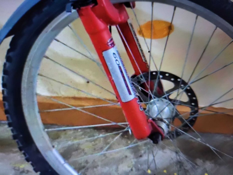 Made in Germany Fischer full suspension utilizata rar si doar pe pista