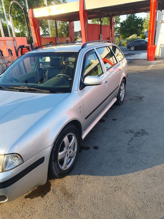 Skoda octavia break 1.6 bezina