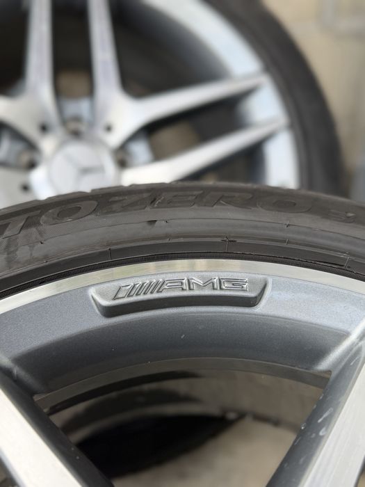 Оригинални джанти Mercedes AMG 5x112 19цола