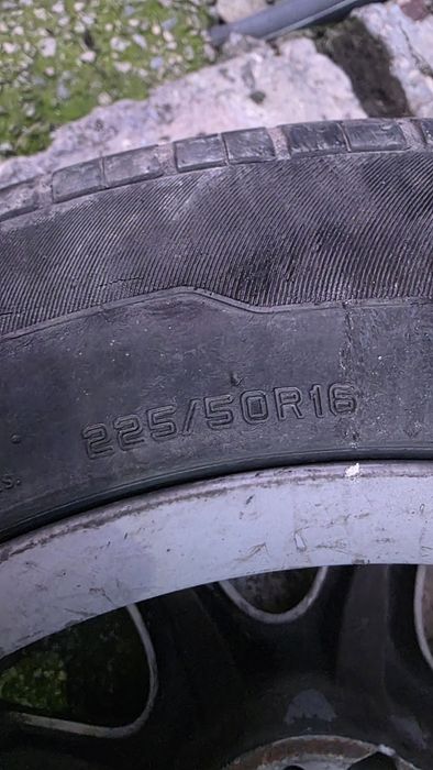 Оригинални джанти зa Мерцедес/Mercedes 16" 5x112 - 6.5J ET32 с гуми (2 зимни + 2 летни)