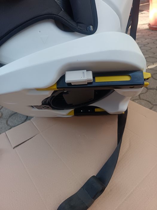 Scaun auto Lionelo