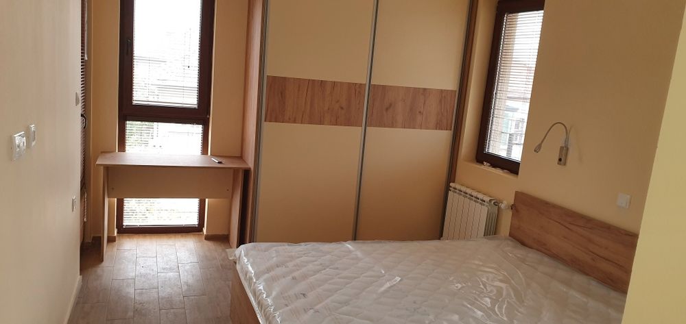 Дава се под наем Тристаен апартамент в Плевен, Дружба 1 - 110 кв.м за 612 € - Снимка #6