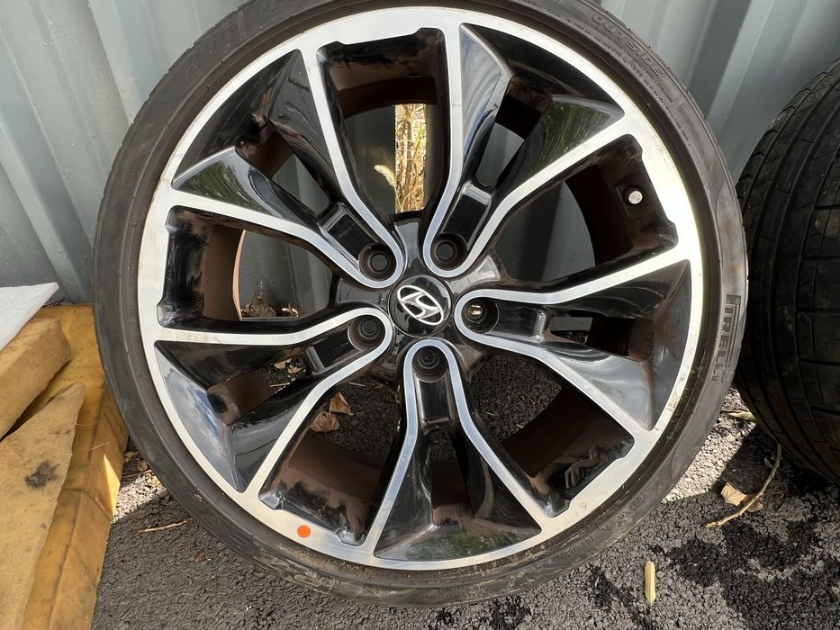 Hyundai I30 N оригинални джанти 19