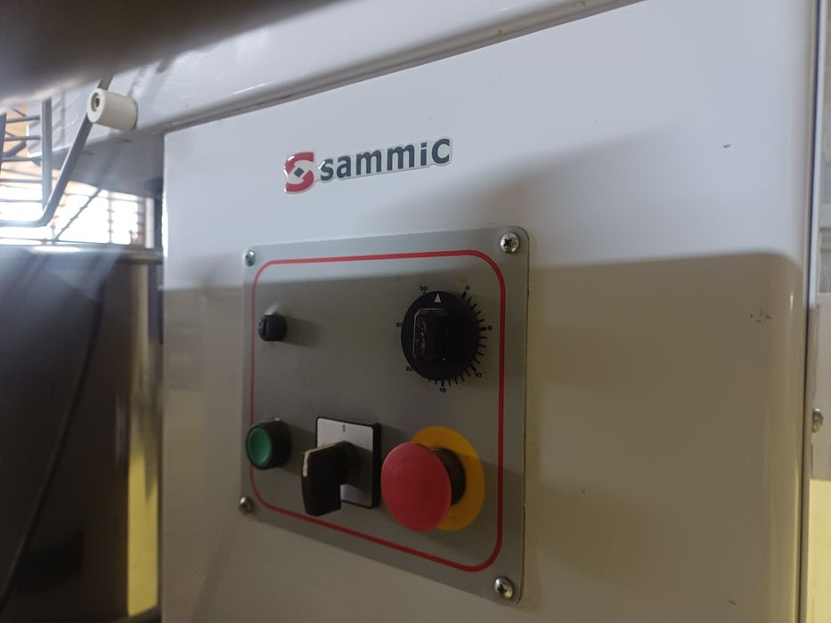 Миксер, кондитерская витрина, тестомес