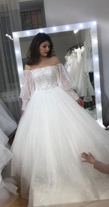 Свадебное платье