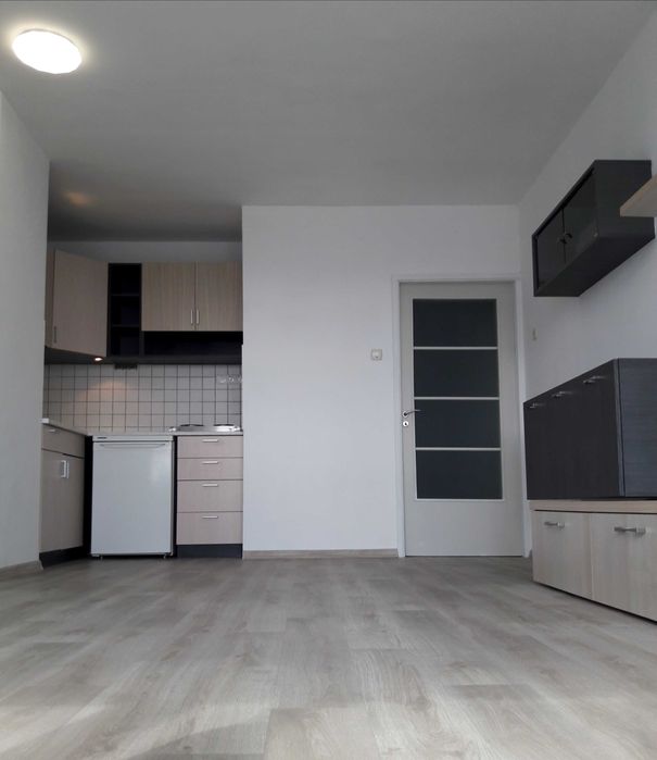 Продава се Едностаен апартамент в София, Люлин 10 - 36 кв.м за 2320 €/кв.м - Снимка #10