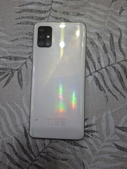 Продам Samsung A51