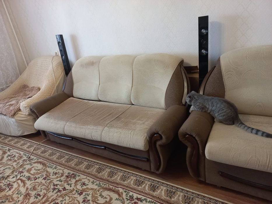 Продам мягкий уголок