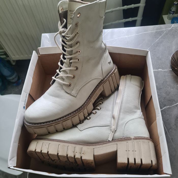 Bocanci damă Mustang 42