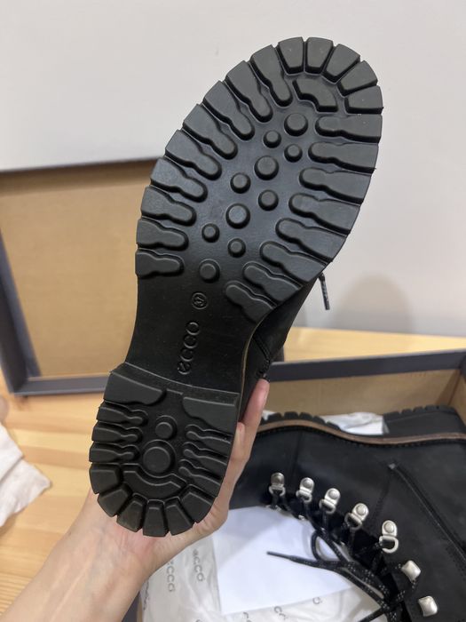 Демисезонные ботинки  ecco