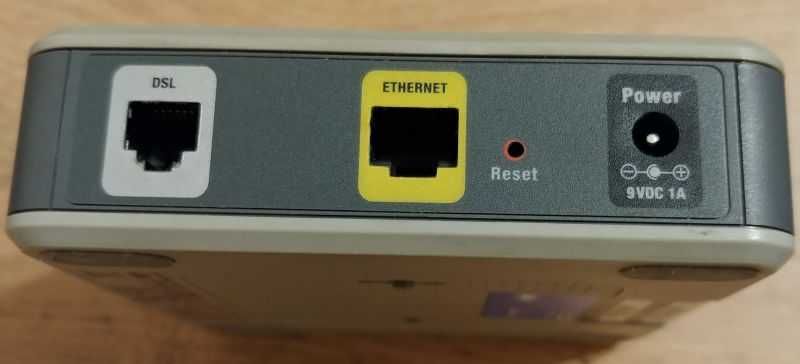 Продам ADSL-модем Linksys AM200 без блока питания