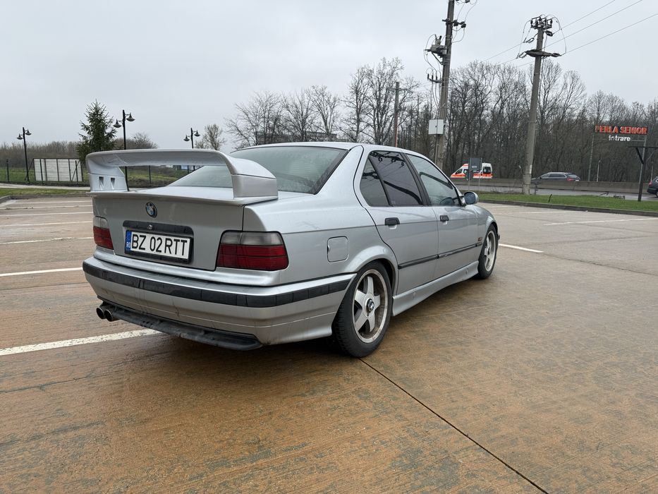BMW 3 Series 1995 — imagine 4
