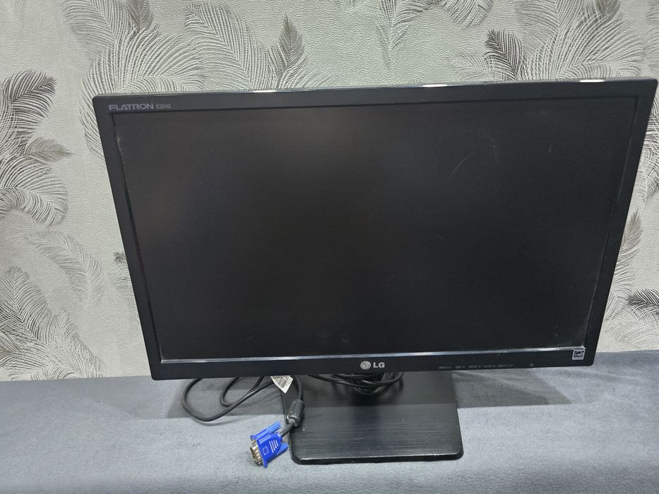 Монитор lg full hd