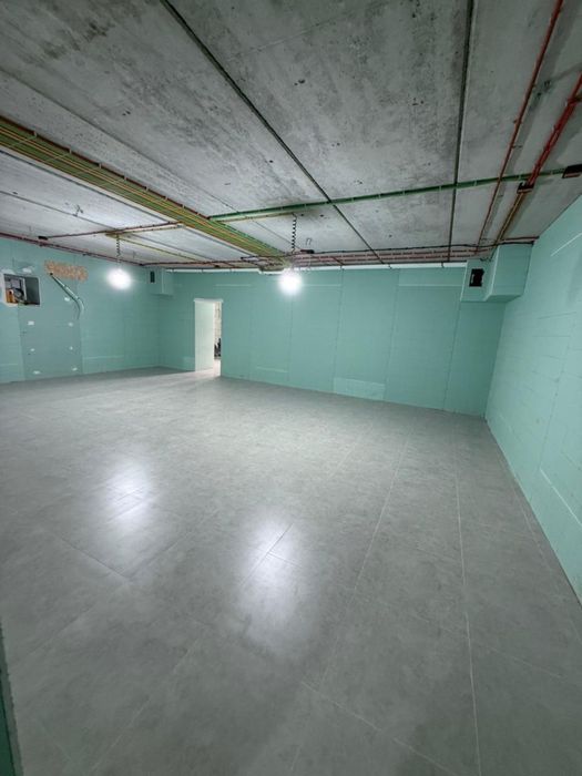 Сдам помешение 212 кв