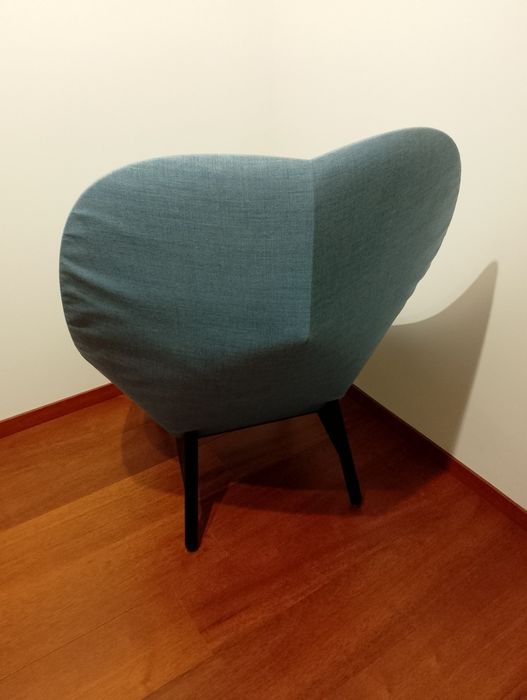 Hay Uchiwa кресло