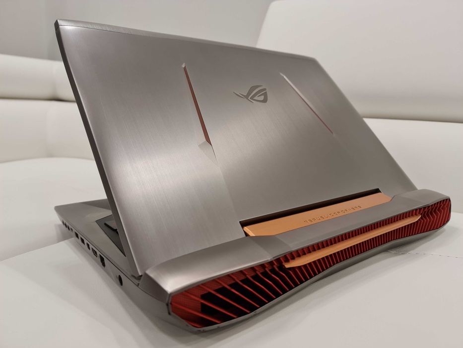 laptop gaming Asus Rog ,intel core i7,video 8 gb GTX, ram 16 gb, 17,3"