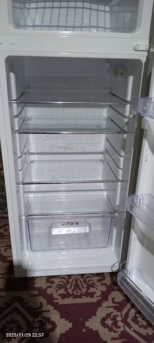 Холодильник продается артэль